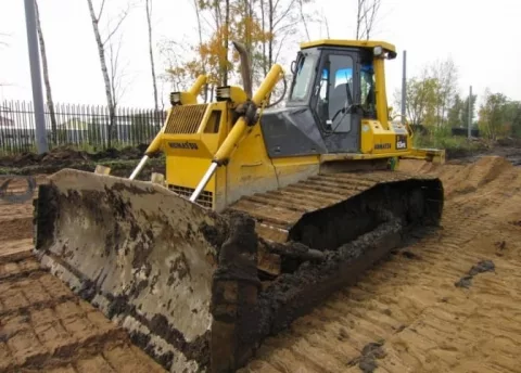Бульдозер Komatsu D65P-12 болотоход