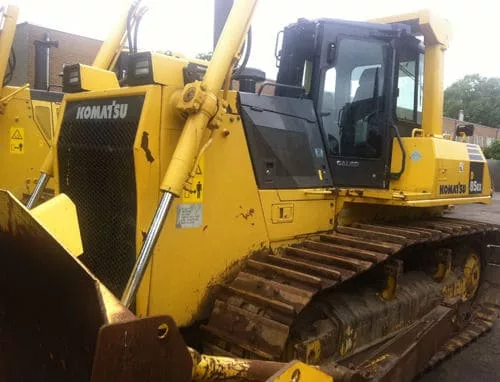 Бульдозер Komatsu D85EX-15