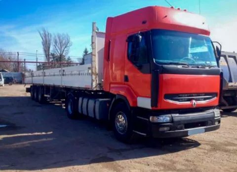 Длинномер Renault 22A