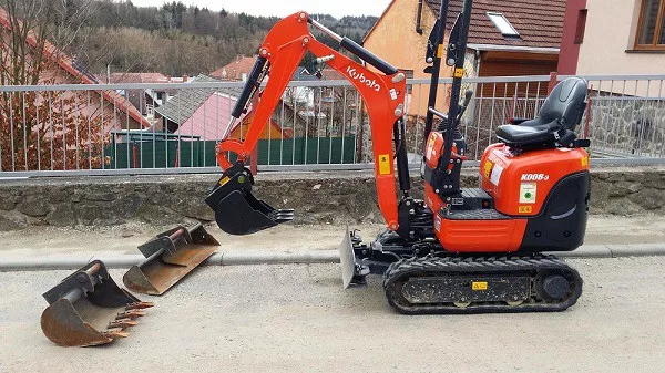 Мини-экскаватор Kubota K008-5