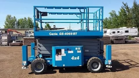 Ножничный подъёмник Genie GS-4069 RT