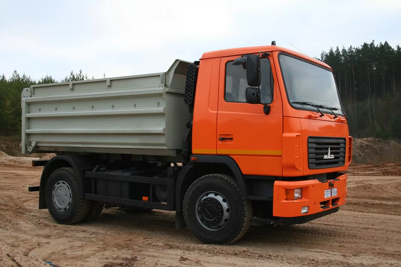 Самосвал МАЗ-5550В3-480-012