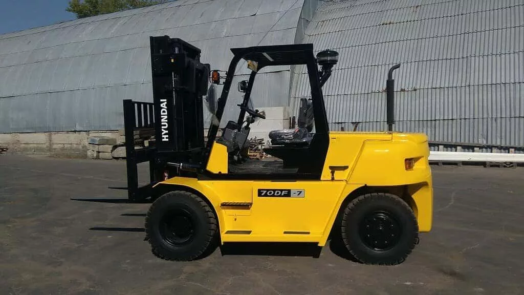 Вилочный погрузчик Hyundai 70DF-7